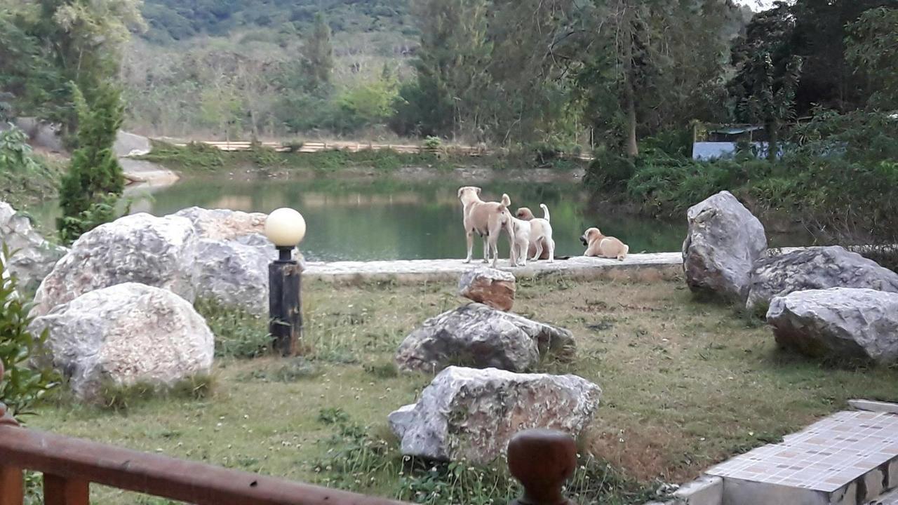 Baanraisooksangchan Kaeng Kachan Εξωτερικό φωτογραφία
